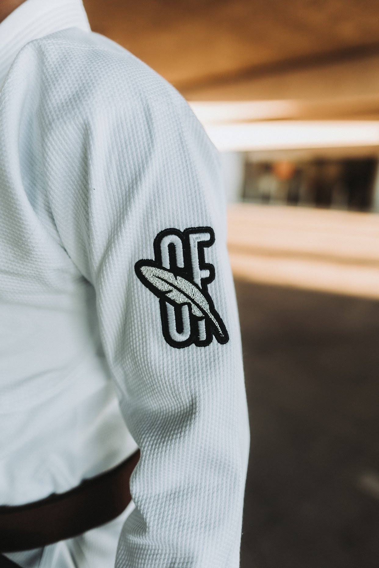 Premium V2 -Logo- Kimono (White)